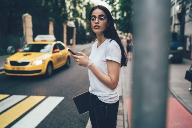 Yeck sobre las ventajas de coger un taxi en Barcelona en verano - 1, Foto 1