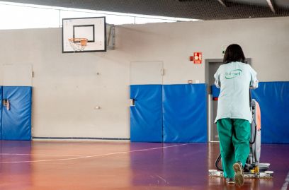 Tot-Net, 60 años de experiencia en el servicio de limpieza profesional en los centros educativos - 1, Foto 1