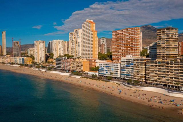 La inmobiliaria Pedro Torres 10x ofrece viviendas en Benidorm y comarca - 1, Foto 1