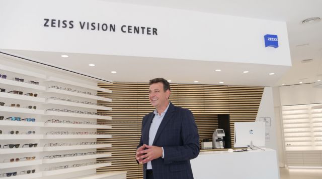 ZEISS VISION CENTER Viapol rompe la barrera online-offline gracias a la prueba virtual de monturas - 1, Foto 1