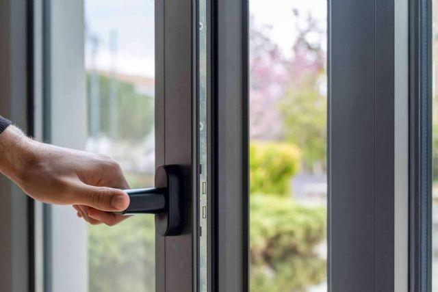 Ventana y Hogar y sus servicios de instalación de ventanas de aluminio en Asturias - 1, Foto 1