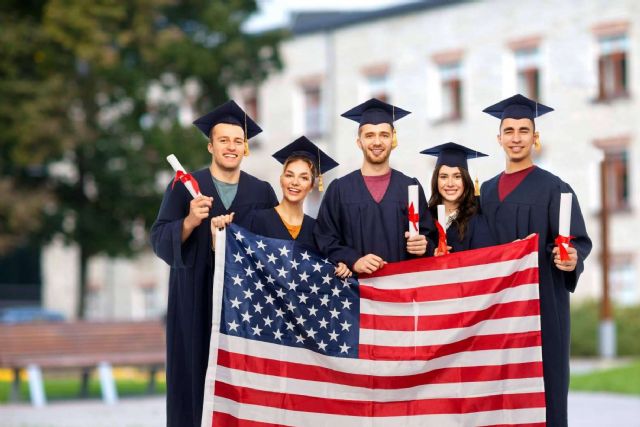 All American Education ayuda a gestionar becas High School para vivir una experiencia totalmente americana - 1, Foto 1