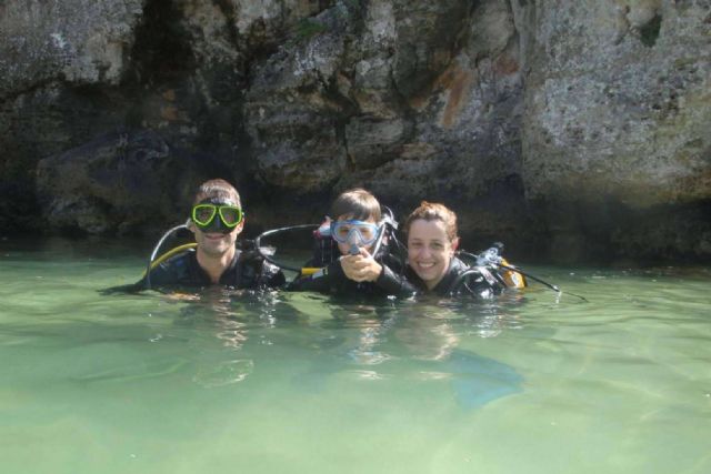 Buceo en familia para descubrir Menorca desde otra perspectiva, con Scuba Plus - 1, Foto 1