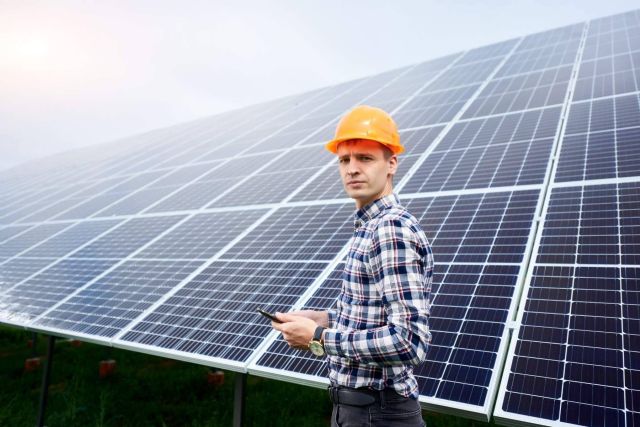 Beneficios de instalar placas solares en naves industriales - 1, Foto 1