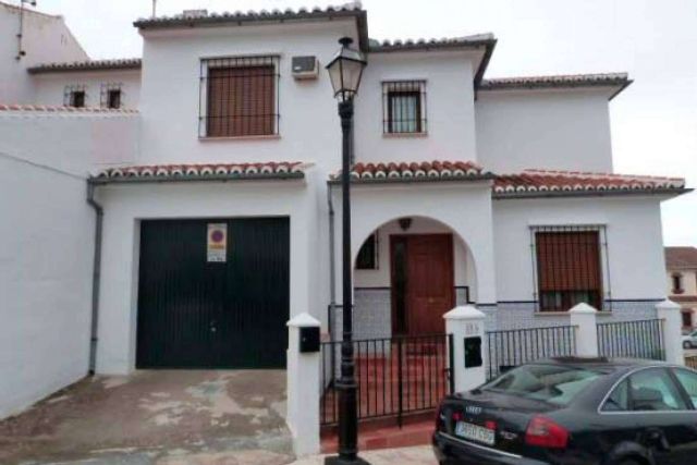 Pujar en Eactivos por las 6 subastas de viviendas disponibles en Antequera - 1, Foto 1