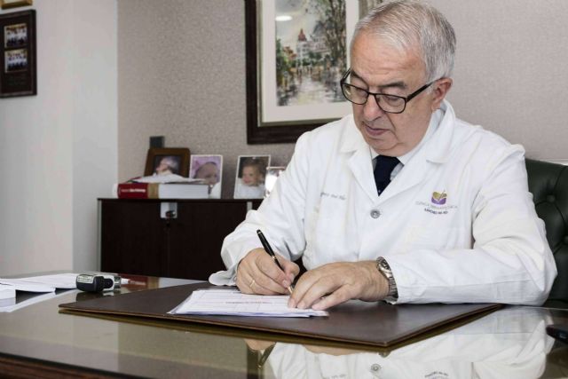 Una eminencia de la dermatología, la carrera del Dr. José Sánchez del Río - 1, Foto 1