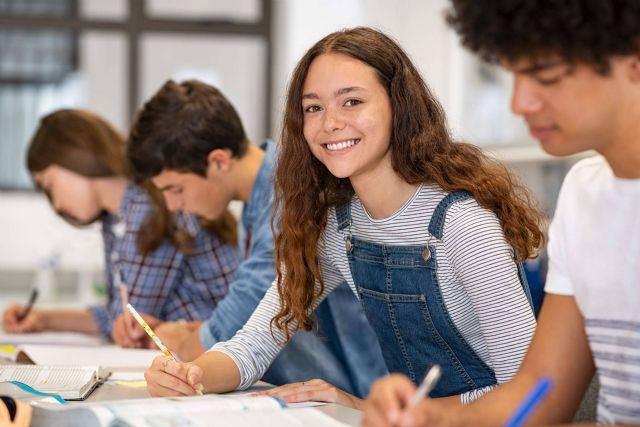 Crece el interés por la búsqueda de colegios en España, por KIDStudia - 1, Foto 1