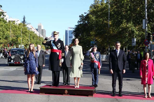 Los Reyes presiden el desfile por el Día de la Fiesta Nacional - 1, Foto 1