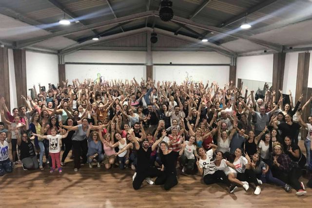 La escuela de baile de Txiki Bastida crece exponencialmente - 1, Foto 1