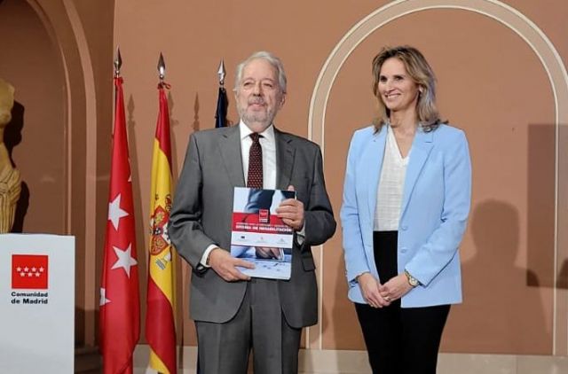 La Comunidad de Madrid habilita al Colegio de Aparejadores mediante un convenio como ventanilla única de ayudas a la rehabilitación energética - 1, Foto 1