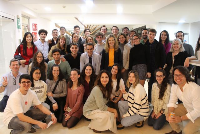 Espacio_RES vuelve a revolucionar a los estudiantes de la Universidad de Sevilla - 1, Foto 1