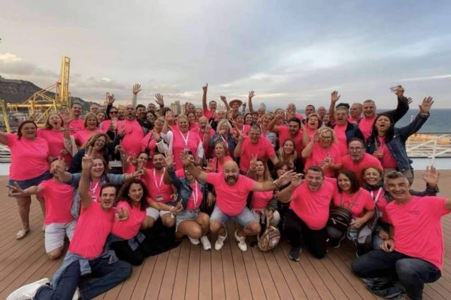 Piensa Network lleva a cabo un viaje grupal con casi 100 personas a bordo - 1, Foto 1