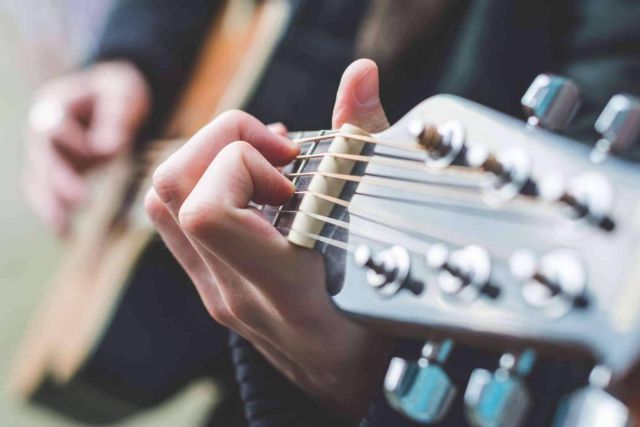 Escuela de música en Madrid, el momento de aprender música es ahora con Aula Joven - 1, Foto 1