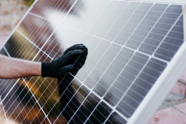 Cómo ahorrar generando energía propia. La hucha solar llega para quedarse - 1, Foto 1