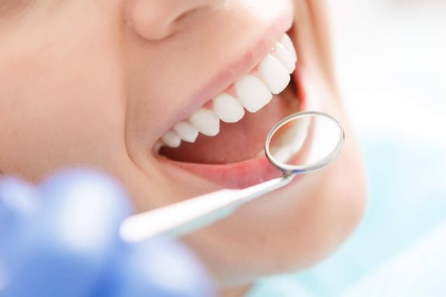 ¿En qué consiste el blanqueamiento dental?, por Bucalia - 1, Foto 1