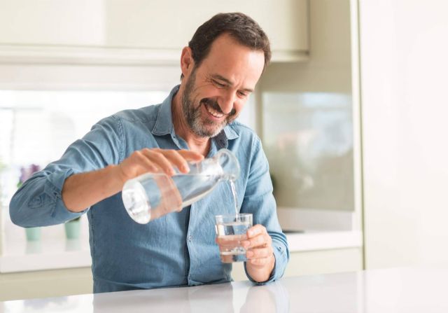 Obtener agua limpia y saludable a través de la fuente de osmosis de Acquajet - 1, Foto 1