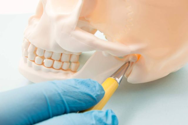 La Clínica Calvo de Mora dispone de expertos en cirugía ortognática que mejoran la estética de la sonrisa de sus pacientes - 1, Foto 1