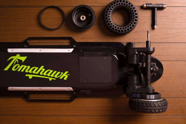 Las recomendaciones de seguridad y protección para un skate eléctrico, con Tomahawk - 1, Foto 1