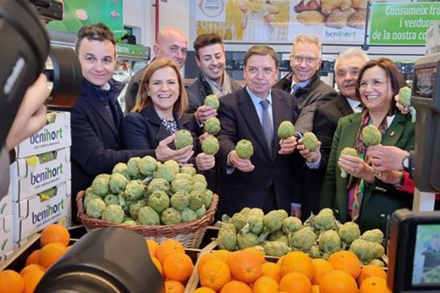 Luis Planas subraya la importancia de las cooperativas en la producción de alimentos y la vertebración social del medio rural - 1, Foto 1