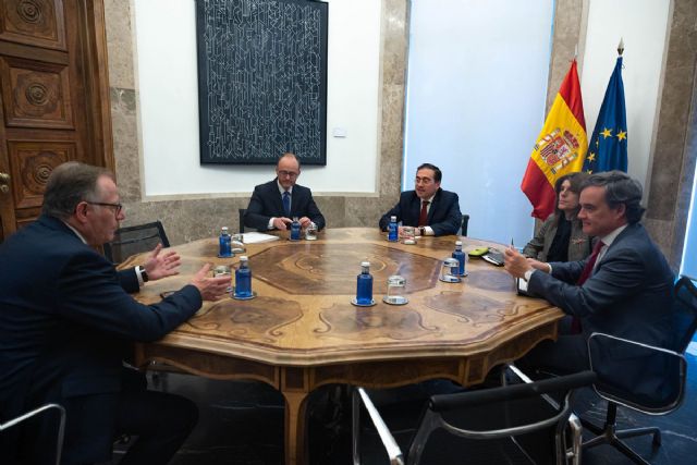 Albares se reúne con los presidentes de Ceuta y Melilla - 1, Foto 1