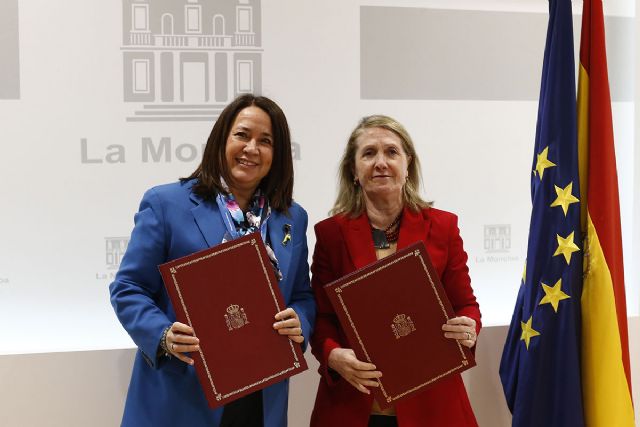 España y la Comisión Europea firman el acuerdo para el servicio de traducción durante la presidencia española del Consejo de la UE - 1, Foto 1