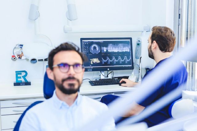 La Unidad Bucodental de Equipo de la Torre explica la técnica utilizada en pacientes con miedo al dentista - 1, Foto 1