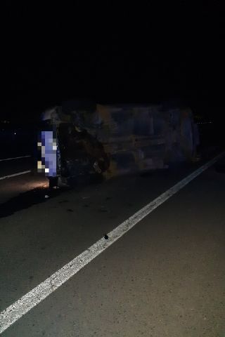 Servicios de emergencia atienden y trasladan a un herido en accidente de tráfico en la Rm-12 dirección la Manga (Cartagena) - 1, Foto 1