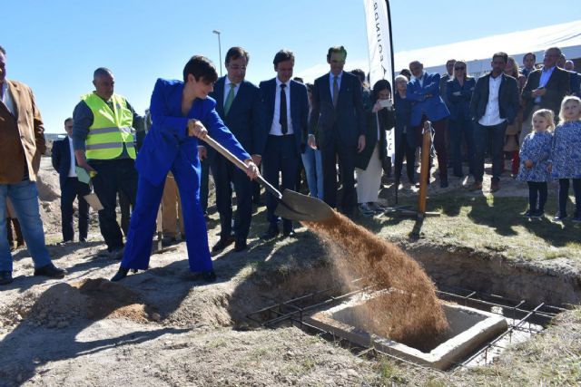 Isabel Rodríguez: Esta primera piedra simboliza la aportación de España a la autonomía estratégica de Europa - 1, Foto 1