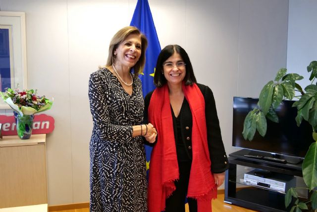 Darias comparte con la comisaria Kyriakides las prioridades sanitarias de España durante la Presidencia del Consejo de la Unión Europea - 1, Foto 1