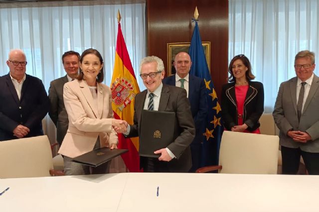 Industria y el Centro Tecnológico de Automoción de Galicia firman un protocolo sobre la futura Red Española de Laboratorios para el Vehículo Autónomo y Conectado - 1, Foto 1