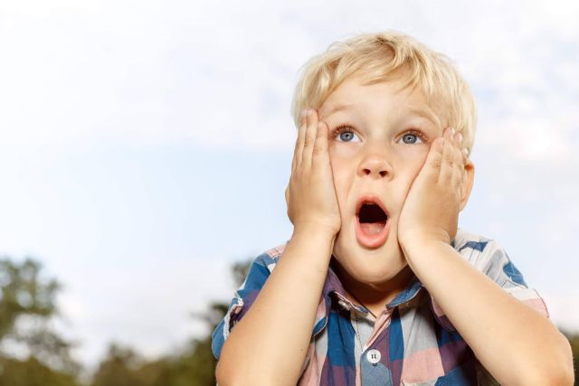 Casi la mitad de los niños que les hace falta gafas, ¡no las llevan! - 1, Foto 1