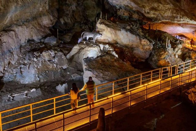 Algunas de las mejores cuevas turísticas de España para poner en práctica el Turismo Consciente - 1, Foto 1