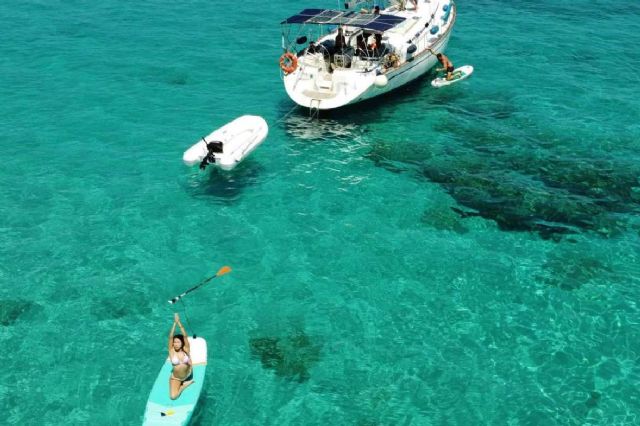 Un día en barco en Ibiza, más de 30 años de trayectoria, Navega por Ibiza - 1, Foto 1