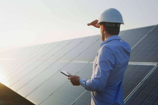 Instalar placas solares en espacios pequeños como balcones, ¿es posible?, por Solomnia - 1, Foto 1