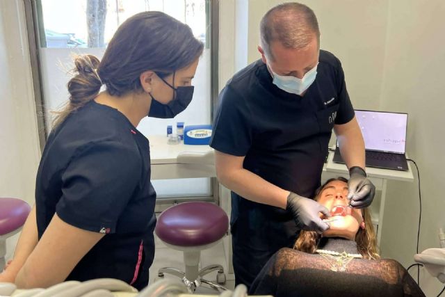 Clínica Puerta de Alcalá ofrece tratamientos de estética dental ideales para mejorar la sonrisa de cara a la primavera y el verano - 1, Foto 1