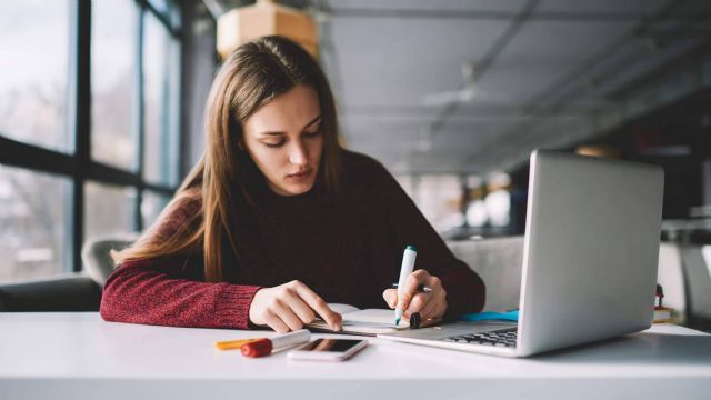 Las diferencias de los tipos de método de investigación cualitativo y cuantitativo, por Ayuda Universitaria - 1, Foto 1