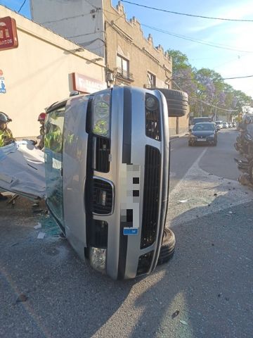 Hombre gravemente herido en accidente de tráfico en Beniaján, Murcia - 1, Foto 1