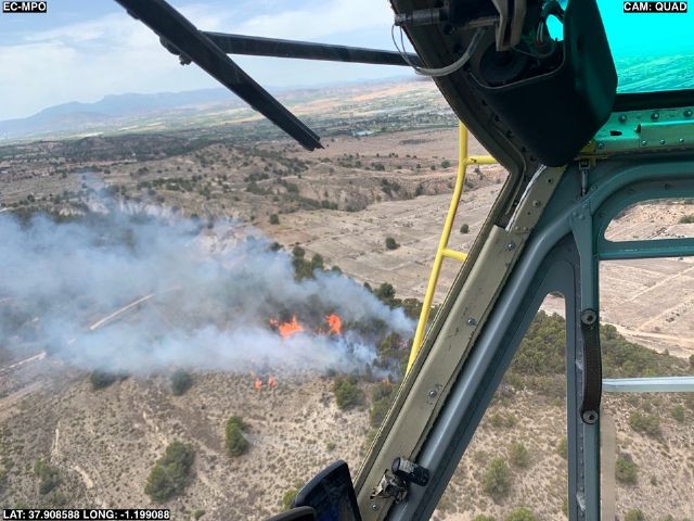 Incendio forestal en las inmediaciones de la Ermita de La Cruz, Sangonera la Verde - 1, Foto 1