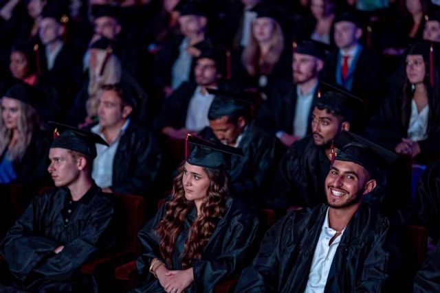 La diversidad cultural y las oportunidades de una escuela internacional de negocios como ESEI - 1, Foto 1