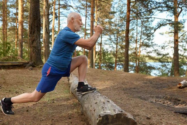 Ponerse en forma a partir de los 60 años no es una locura, con el personal trainer Óscar Ródenas - 1, Foto 1