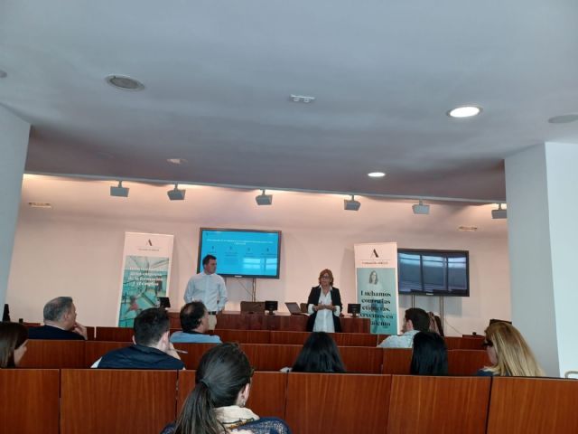 Expertos del mundo laboral destacan el papel crucial de los profesionales sénior para el futuro de Teruel, en una jornada de la Fundación Adecco - 1, Foto 1