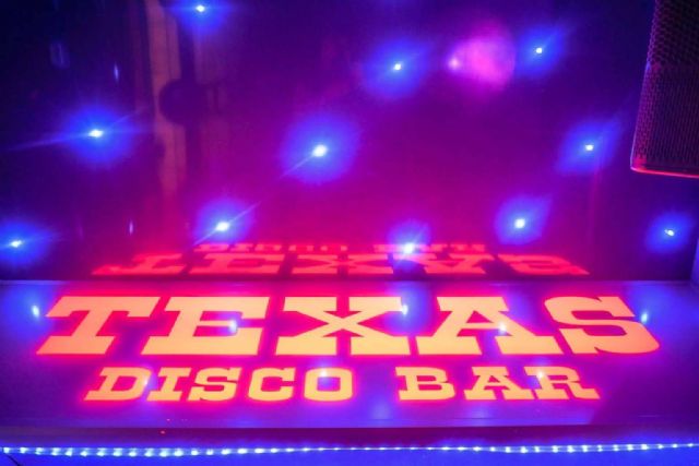 Una de las mejores experiencias de fiesta en Lloret de Mar la ofrece Texas Disco Bar - 1, Foto 1