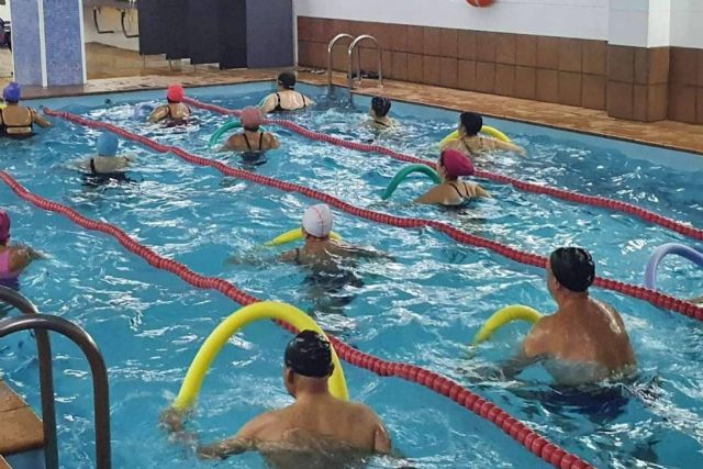 Ventajas de practicar gimnasia acuática, aquazumba y aquagym, para la tercera edad en Gimnasio Mabuni de Madrid - 1, Foto 1