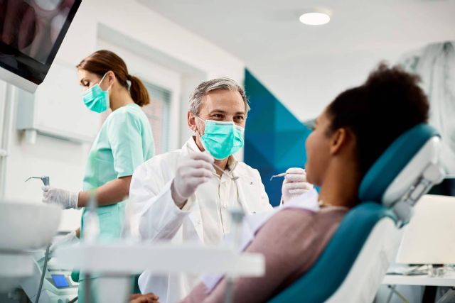 Curetaje dental, ¿qué es y por qué es importante prestar atención a la salud de las encías? - 1, Foto 1