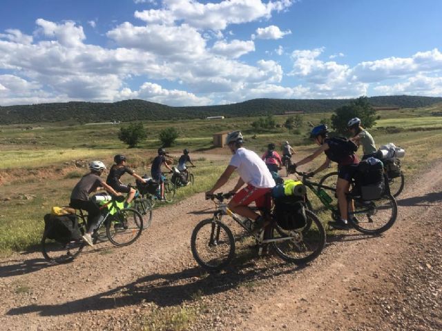 Alumnado de Escuela IDEO participa en Pedaleo por un residuo cero, el reto colectivo de viajar en bicicleta sin residuos y contribuir a la conservación del medio ambiente - 1, Foto 1