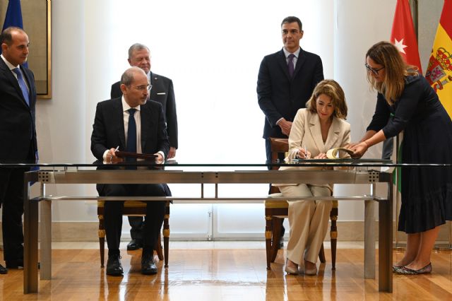 Raquel Sánchez firma un acuerdo con Jordania para el reconocimiento mutuo de títulos de marina mercante - 1, Foto 1