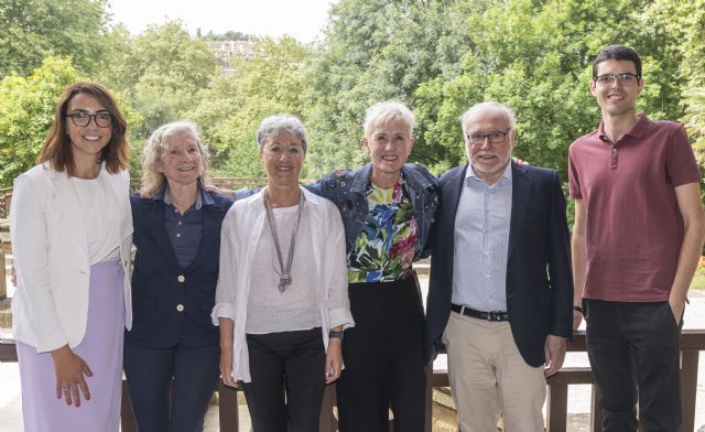 José Ramón Ayllón: Hoy no entendemos el mundo en el que vivimos, por ello se debe intentar dar una explicación - 1, Foto 1