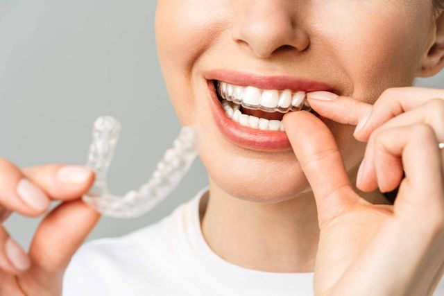 Clínica InterOralia, tratamiento Invisalign a precios competitivos y resultados excepcionales - 1, Foto 1