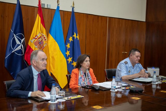 Robles participa en la reunión del Grupo de Contacto para la Defensa de Ucrania - 1, Foto 1