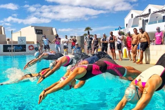 El entrenador personal de Trientrenos ayuda a preparar un triatlón - 1, Foto 1